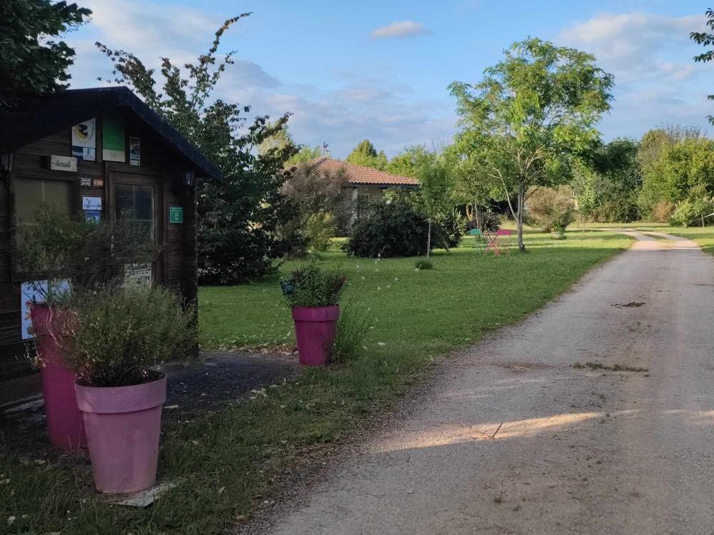 Image Camping AICI SEM PLA