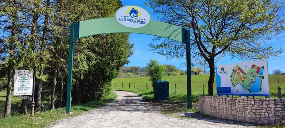 Image Camping LES ETANGS DE PLESSAC****