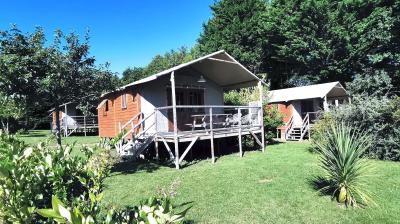 Photo Camping Glamping Terre & Mer - Village nature