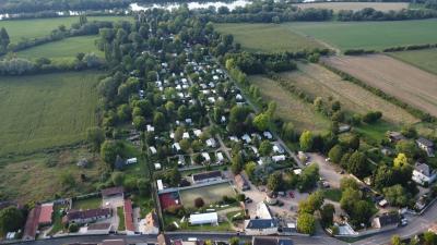 Photo Camping Le Château de Bouafles