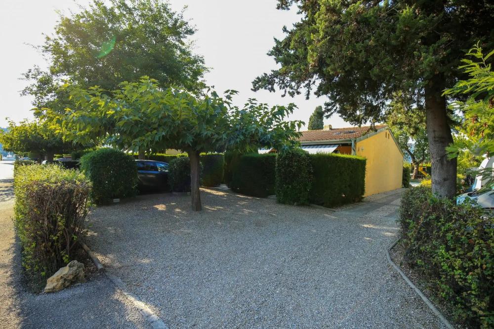 Image Camping Bungalows du Golfe / Camping Les Pruniers