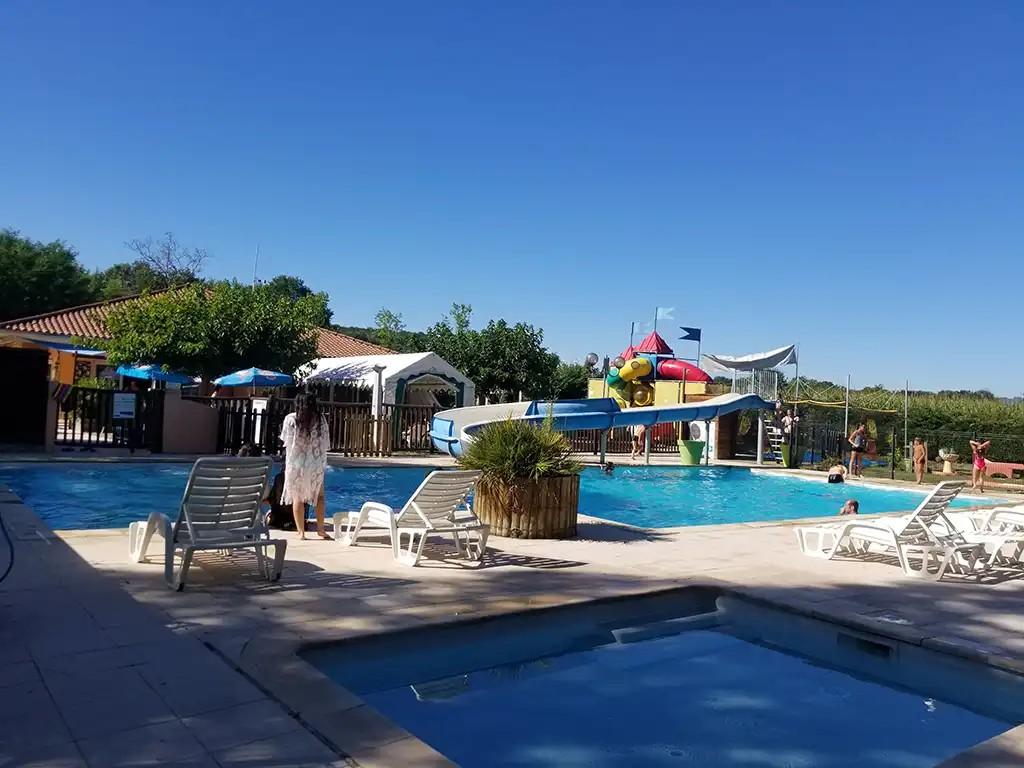 Image Camping Les Chalets sur La Dordogne