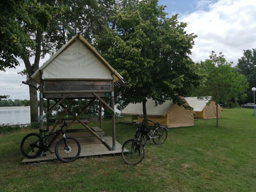 Image Camping Au Bord de Loire