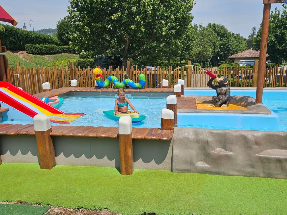 Image Camping La Grappe Fleurie